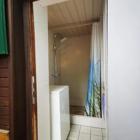 Bungalow Am See *